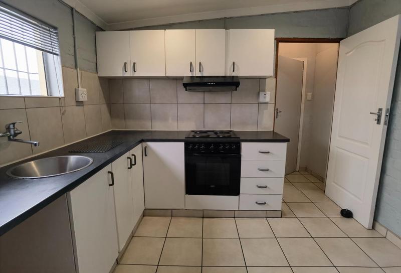 4 Bedroom Property for Sale in Goodwood Estate Western Cape